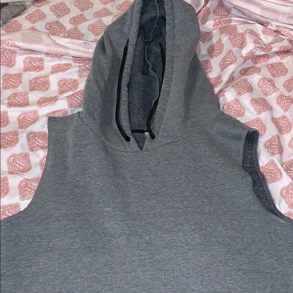 Cropped hoodie - Picture 1 of 2